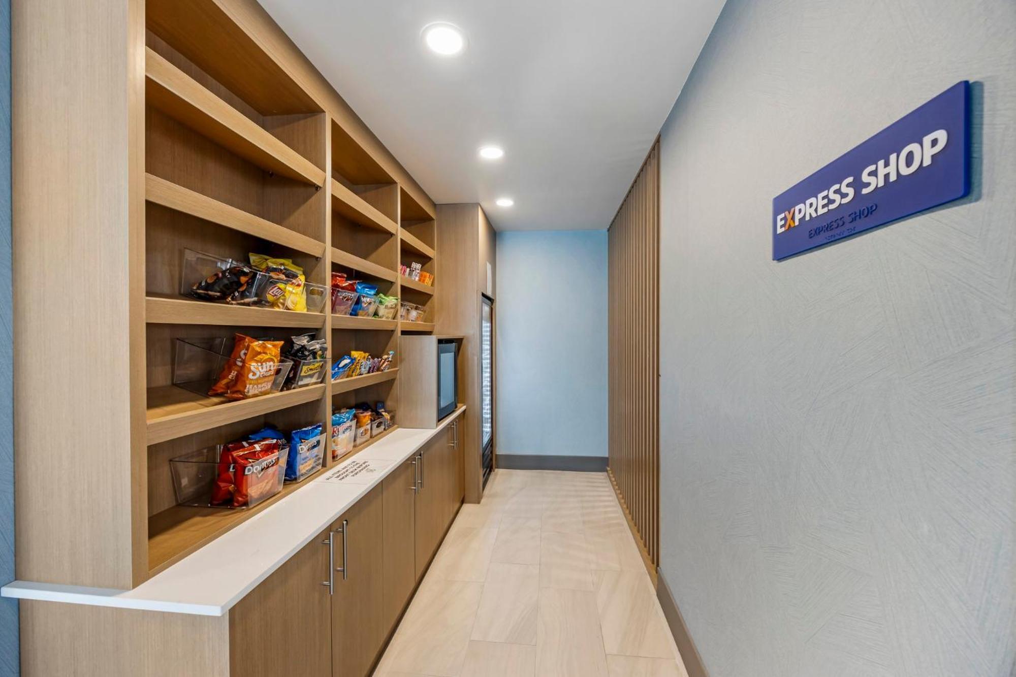 Holiday Inn Express White House By Ihg Exterior photo