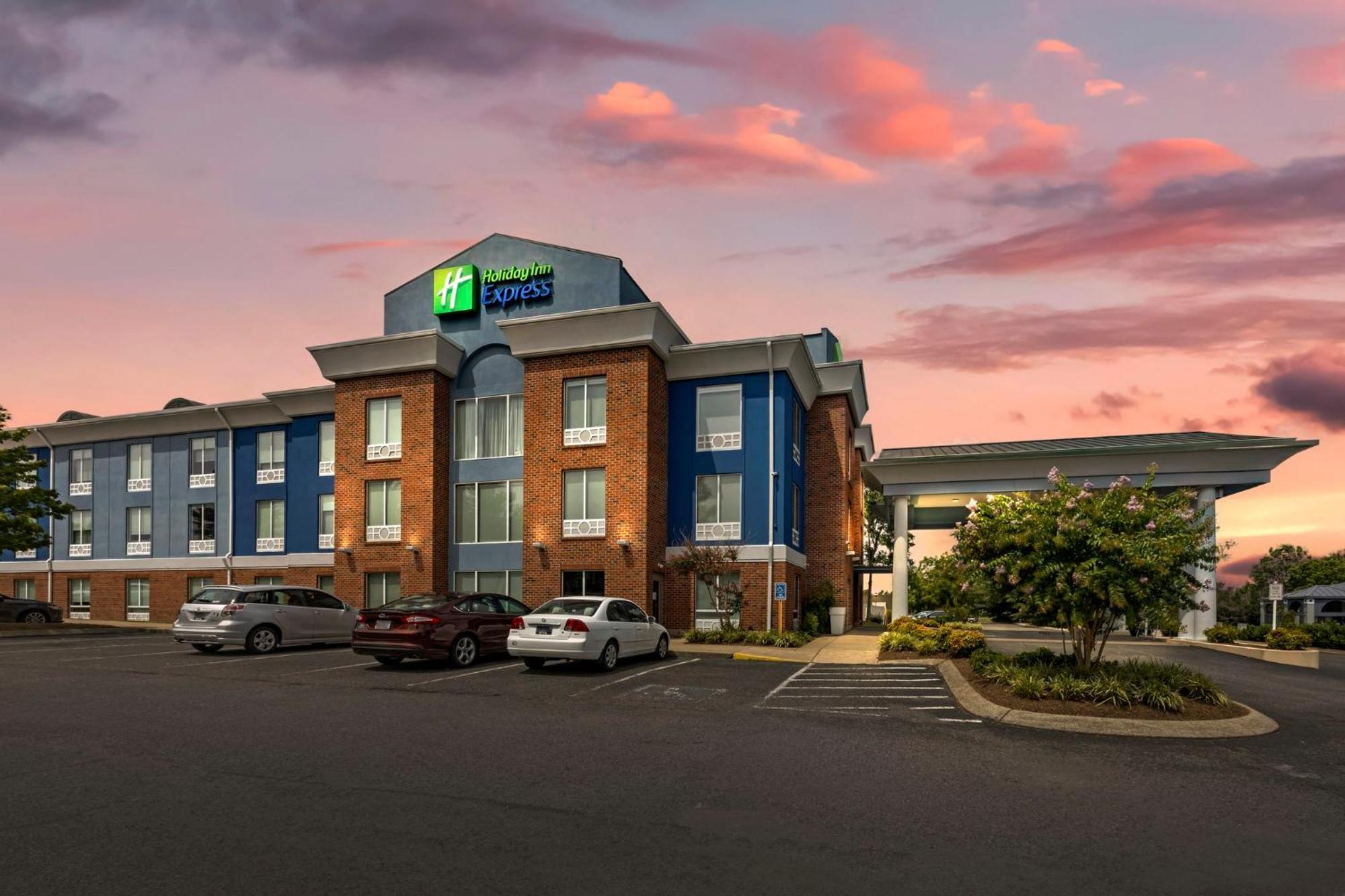 Holiday Inn Express White House By Ihg Exterior photo